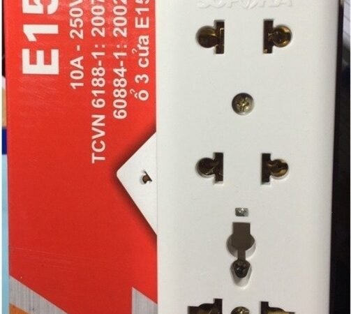 Ổ cắm 3 màu trắng E15
