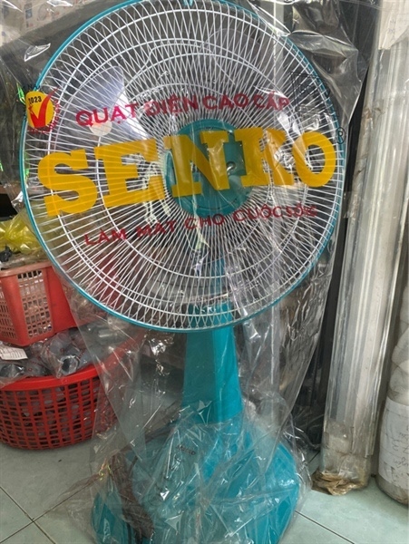 Quạt đứng lỡ inox Senko ls 1630