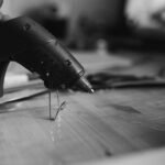 Súng keo nến Century