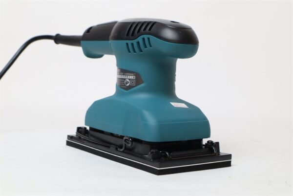 Máy rung M9201B Makita